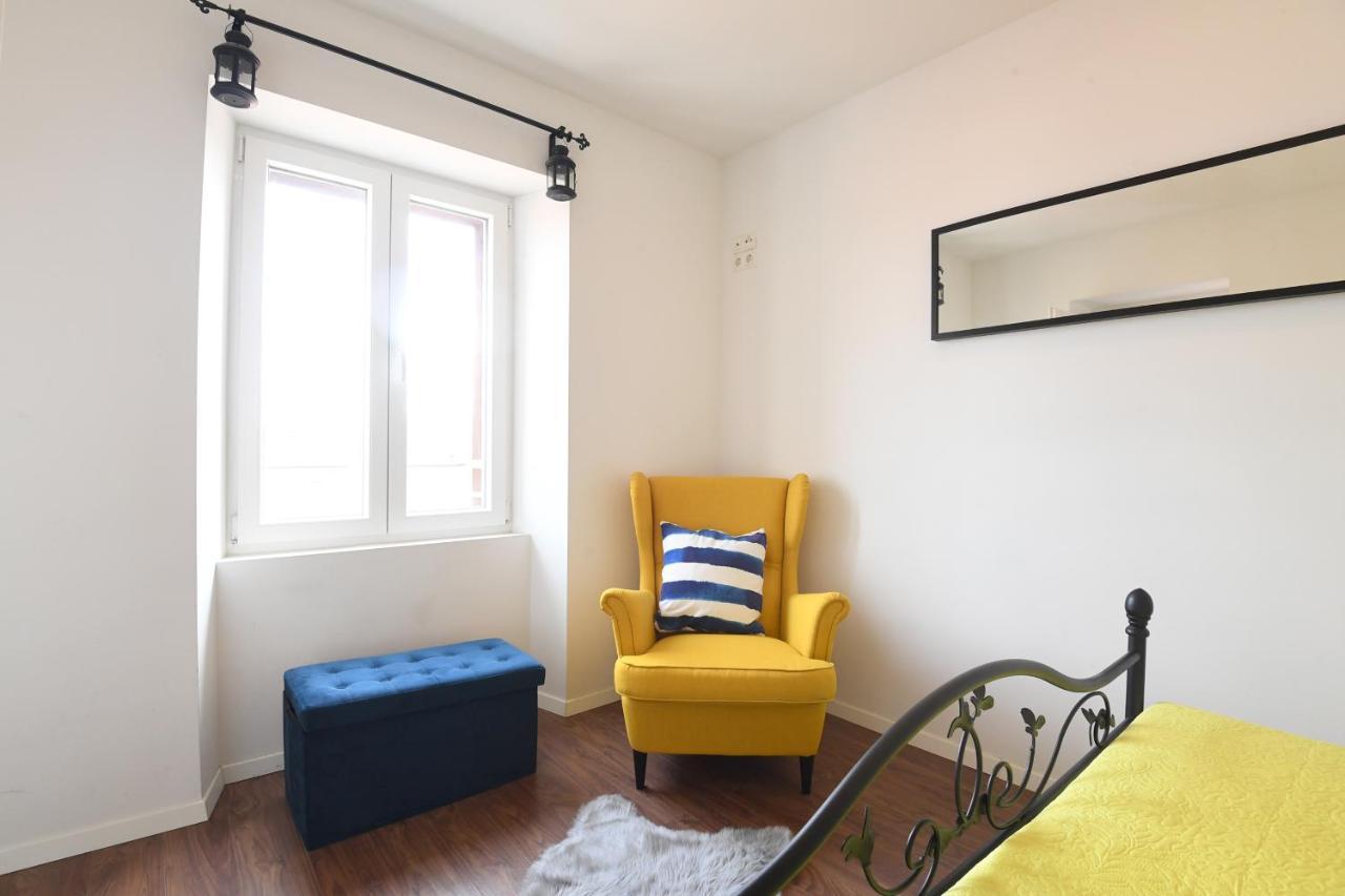 Imperium Central Apartments Zara Esterno foto